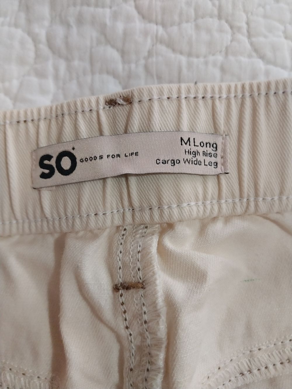 SO High-Rise Cargo Jeans in Cream with Contrast Stitching SIZE M - Picture 14 of 16